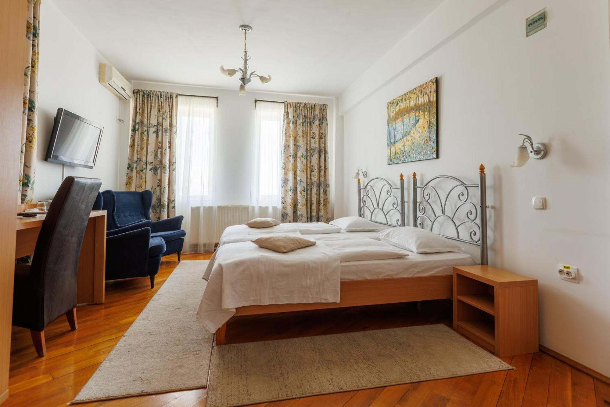 Vila Belvedere Galati  Luaran gambar
