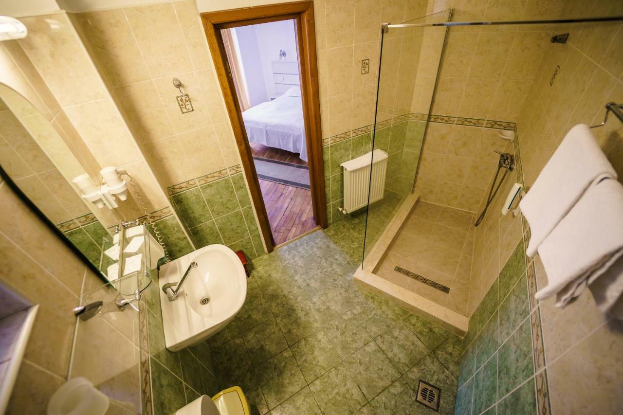 Vila Belvedere Galati  Luaran gambar