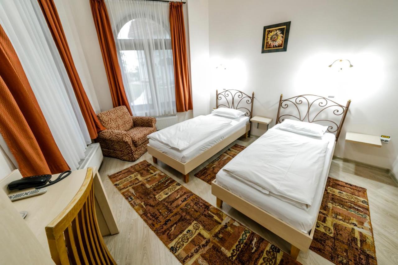 Vila Belvedere Galati  Luaran gambar